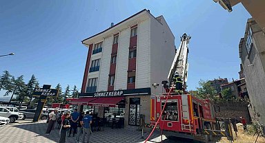 Eğirdir'de kebap salonunda çıkan baca yangını büyümeden söndürüldü
