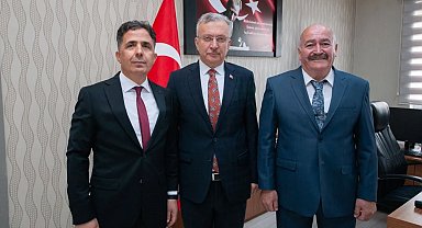 Eğitim Fakültesi Dekanlığına Prof. Dr. Kayalar atandı
