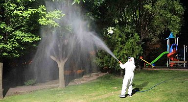 Elazığ Belediyesi veteriner ekipleri ilaçlama çalışmalarını sürdürüyor