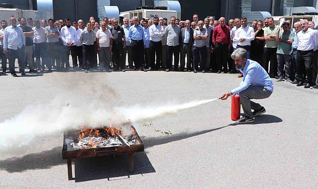 Elazığ'da 'Afete Dirençli Toplum' semineri