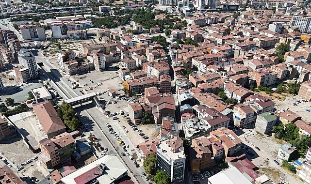 Elazığ'da kentsel dönüşüm çalışmaları sürüyor