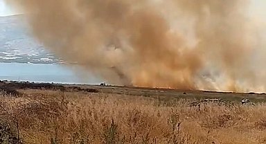 Elazığ'da otluk alanda çıkan yangın korkuttu