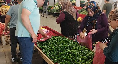 Emcelli Biberleri bayram sofralarının vazgeçilmezi oldu