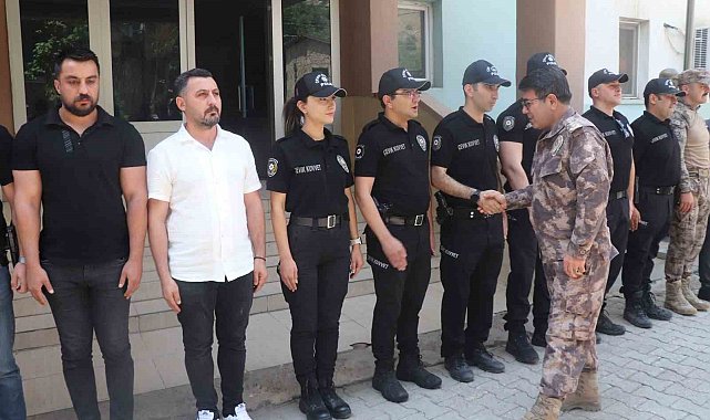 Emniyet Müdürü Yılmaz sınırda bayram mesaisinde