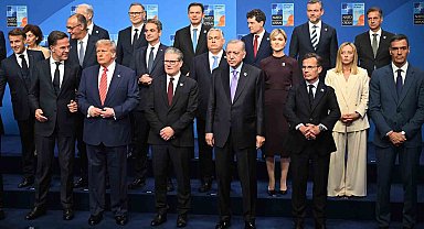 Erdoğan, NATO Zirvesi öncesi aile fotoğrafına katıldı