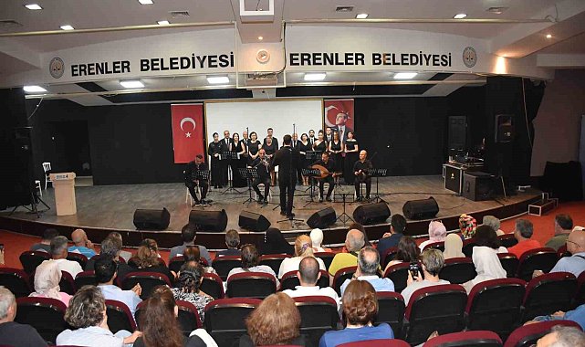 Erenler'de 1. Türk müziği festivali coşku içerisinde gerçekleşti