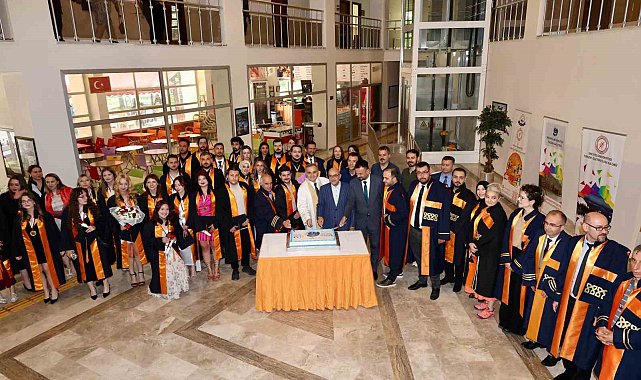 ERÜ Turizm Fakültesi 16. dönem mezunlarını verdi