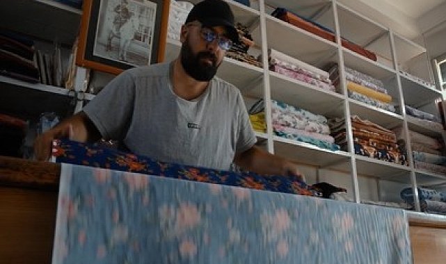 Erzincan'da 3 kuşak hizmet veren kumaşçı dükkanı, değişen modanın değil dostluğun ve güvenin adresi oldu