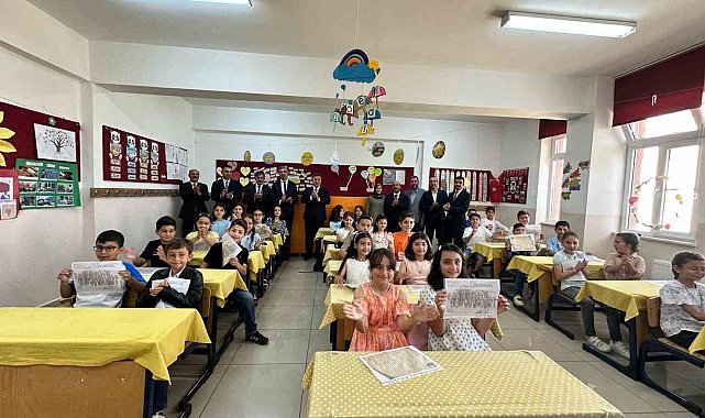Erzincan'da 42 bin öğrenci karne heyecanı yaşadı