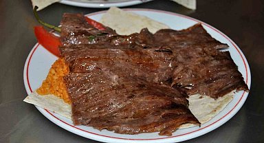 Erzincan'da bayram öncesi insan yoğunluğunu fırsat bilen lokantacı esnafı dönere zam yaptı