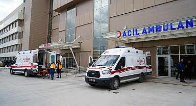 Erzincan'da trafik kazası: 4 yaralı