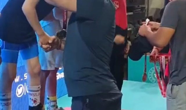 Erzurum Aile ve Sosyal Hizmetler Spor Kulübü'nden Türkiye Şampiyonasında tarihi başarı