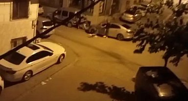 Esenyurt'ta bir adam, tartıştığı şahsın ayağını arabanın kapısına sıkıştırarak kırdı