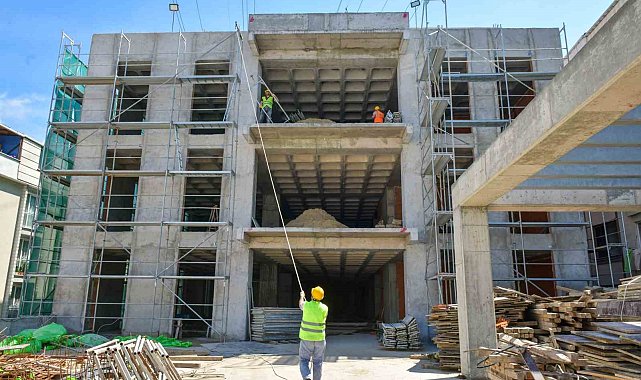 Esenyurt'ta Mahalle Konağı'nın yüzde 75'i tamamlandı