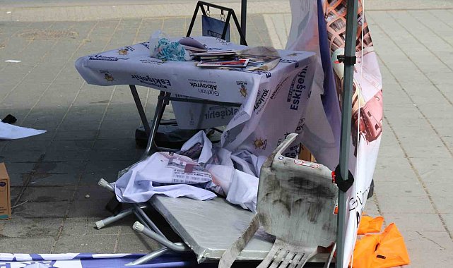 Eskişehir'de AK Parti standına saldırı