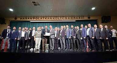 Eskişehirspor'da Ulaş Entok yeniden başkan seçildi