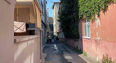 Eyüpsultan'da 2 katlı binada korkutan yangın