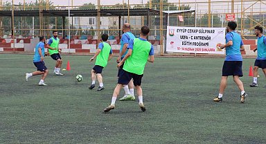 Eyyüp Cenap Gülpınar antrenör eğitim programı başladı