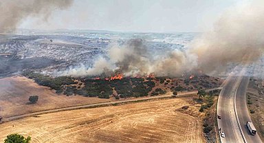 Ezine'de çıkan orman yangını dron ile görüntülendi