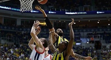 Fenerbahçe seride 1-0 öne geçti