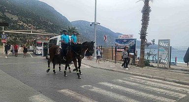 Fethiye'de atlı jandarma timi göreve başladı