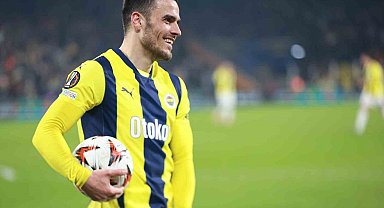 Filip Kostic'in Fenerbahçe macerası sona erdi