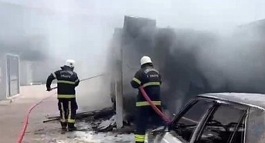 Galatasaray Konteyner Kent'te yangın: 5 konteyner ile 1 araç yandı