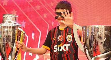 Galatasaray'ın 25. şampiyonluğu Ankara'da kutlandı