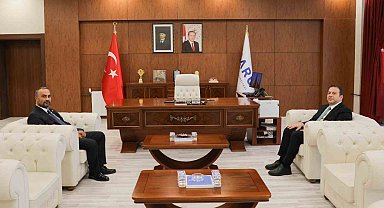 Garnizon Komutanı Şahin'den Rektör Akkaya'ya ziyaret