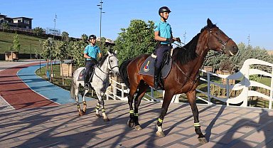 Gaziantep'te atlı jandarma birlikleri görev başında