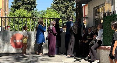 Gaziantep'te YKS'ye geç kalan öğrenci içeri alınmadı