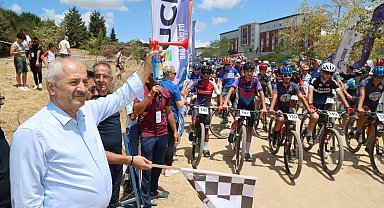 Gebze Uluslararası Dağ Bisikleti Kupası ilgi gördü
