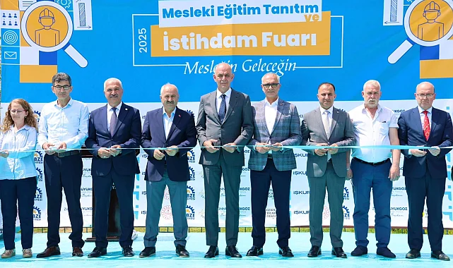 Gebze'de Mesleki Eğitim Tanıtım ve İstihdam Fuarı açıldı