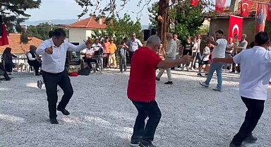 Gediz Gürlek Köyü'nde hem şenlik hem taş ocağı protestosu