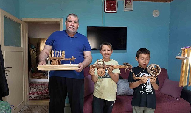 Gedizli usta Yusuf Kartal'ın ahşap tutkusu