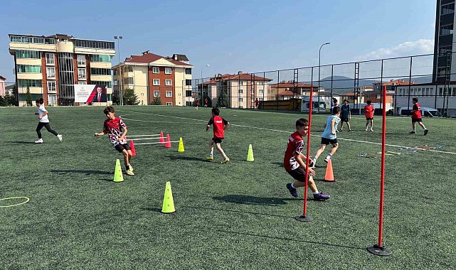 Geleceğin yıldız adayları tam not aldı