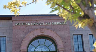 Genç dostu başkan müjdeyi verdi: ERÜ Gastronomi ve Mutfak Sanatları Bölümü öğrenci alımına başlıyor