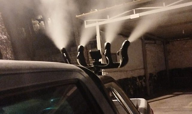 Germencik'te sinekle mücadele aralıksız sürüyor