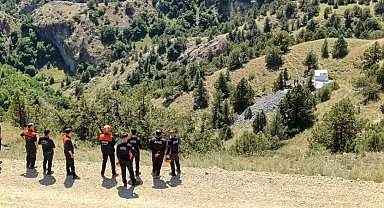 Göçüğün yaşandığı taş ocağından ilk görüntüler