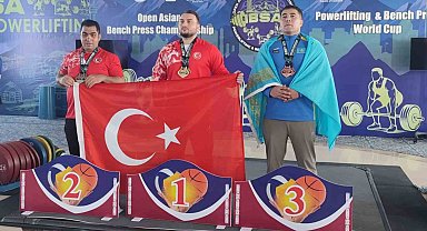 Görme Engelliler Dünya Şampiyonası'nda Şimşek'ten 3 altın
