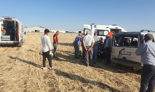 Hafif ticari araç takla attı: 2 yaralı
