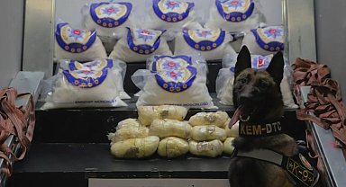 Hakkari'de bir tırda 66 kilo 120 gram metamfetamin ele geçirildi