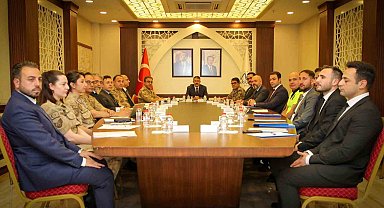 Hakkari'de değişik suçlardan aranan 407 şahıs yakalandı