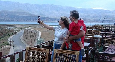 Hasankeyf, yerli ve yabancı turistleri ağırlamaya hazırlanıyor
