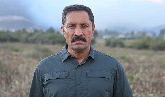 Hatay Valisi Masatlı: "Yangına 4 hava aracı ve 414 kara aracı ve bin civarı da personelimiz yangına müdahale ediliyor"