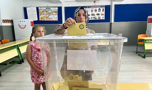 Hatay'da muhtarın vefatı nedeniyle yeniden muhtarlık seçimi yapıldı
