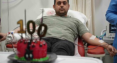 Hayat kurtaran 100. kök hücre bağışı, pasta kesilerek kutlandı