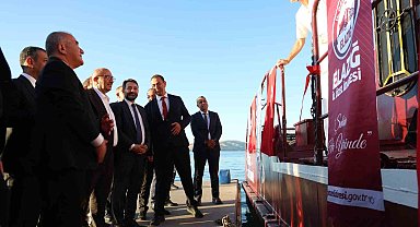 Hazar Gölü temizliği için ilk adım atıldı: "Hazar'ın Nefesi" hizmete girdi