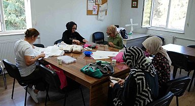 Hem meslek hem hobi ediniyorlar