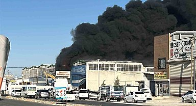 Hırdavat deposunda çıkan yangına TOMA ile müdahale edildi